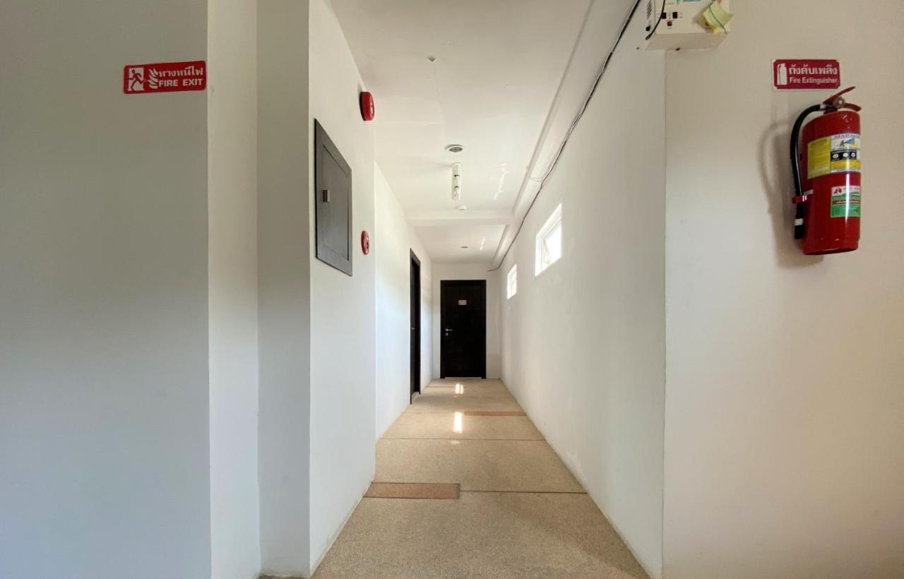 I Am Residence Patong Exterior photo