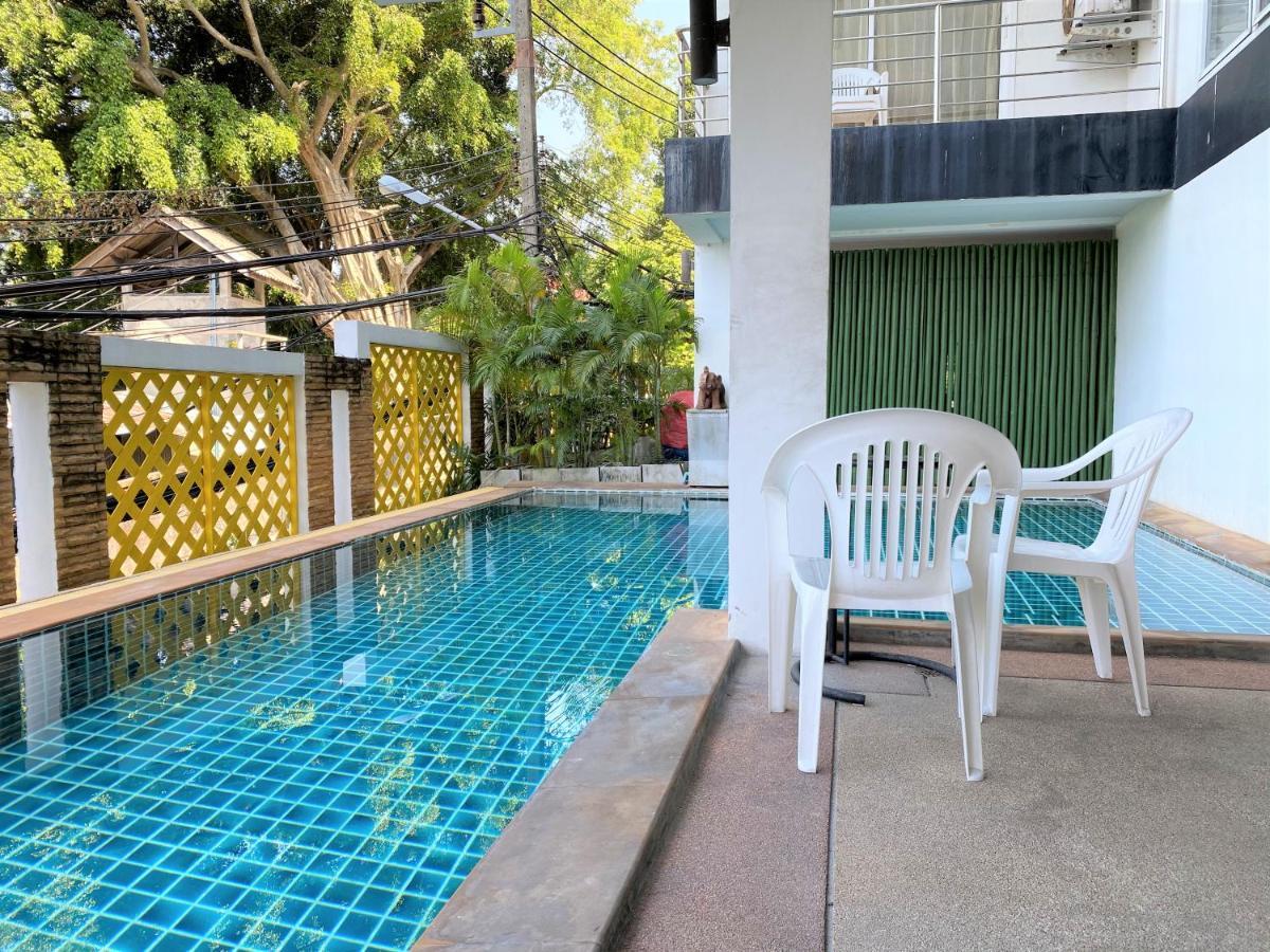 I Am Residence Patong Exterior photo